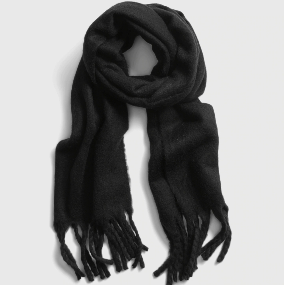 GAP BRUSHED LUX SOFT BLACK SCARF WRAP